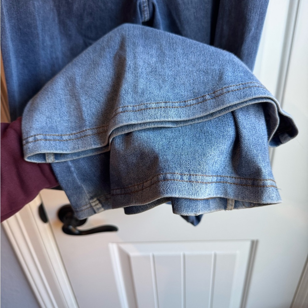 Halara flared jeans (L) - Picture 3 of 5